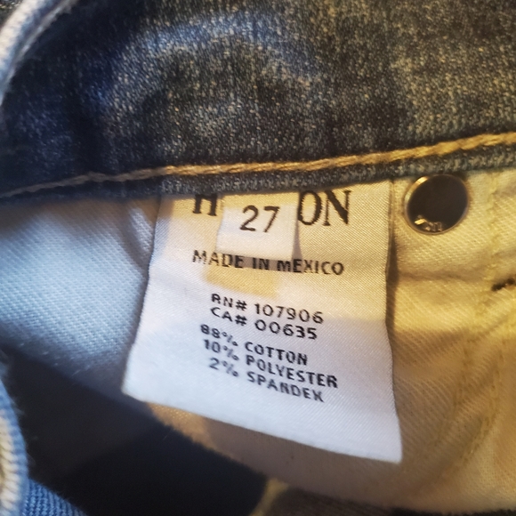 Hudson Jeans - Picture 4 of 4